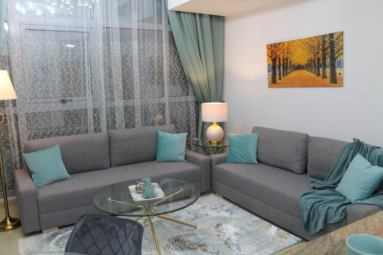 Newly Furnished One Bedroom Apartment Next To Metro & Beach In Marina Residence Dubaj Zewnętrze zdjęcie