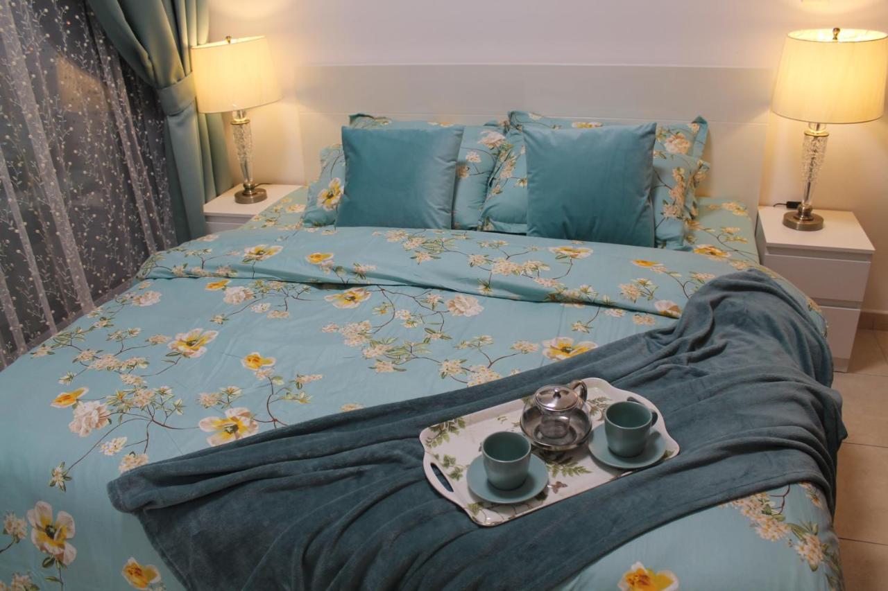 Newly Furnished One Bedroom Apartment Next To Metro & Beach In Marina Residence Dubaj Zewnętrze zdjęcie