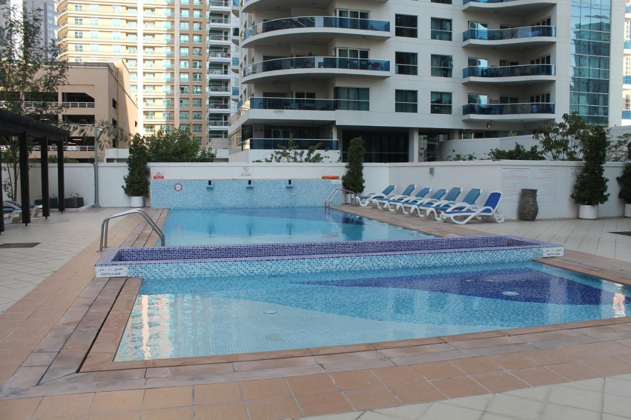 Newly Furnished One Bedroom Apartment Next To Metro & Beach In Marina Residence Dubaj Zewnętrze zdjęcie