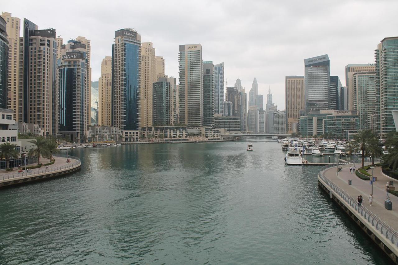 Newly Furnished One Bedroom Apartment Next To Metro & Beach In Marina Residence Dubaj Zewnętrze zdjęcie