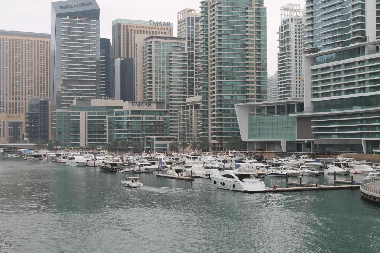 Newly Furnished One Bedroom Apartment Next To Metro & Beach In Marina Residence Dubaj Zewnętrze zdjęcie